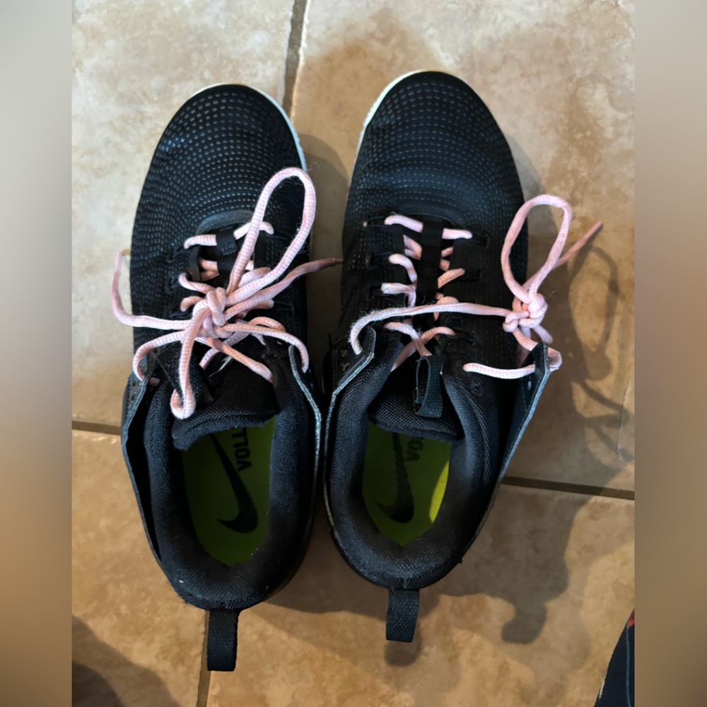 Women’s Volleyball Shoes